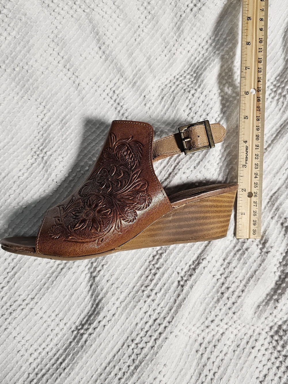 Roper Tooled Floral Leather Open-Toe Slingback Wedge Sandals - Picture 7 of 10
